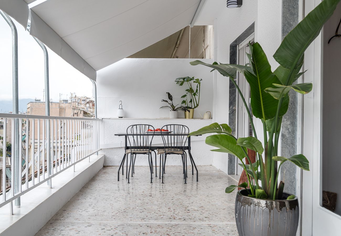 Apartment in Athens - Mable - A Luxurious Retreat in the Heart of Kipseli, Athens