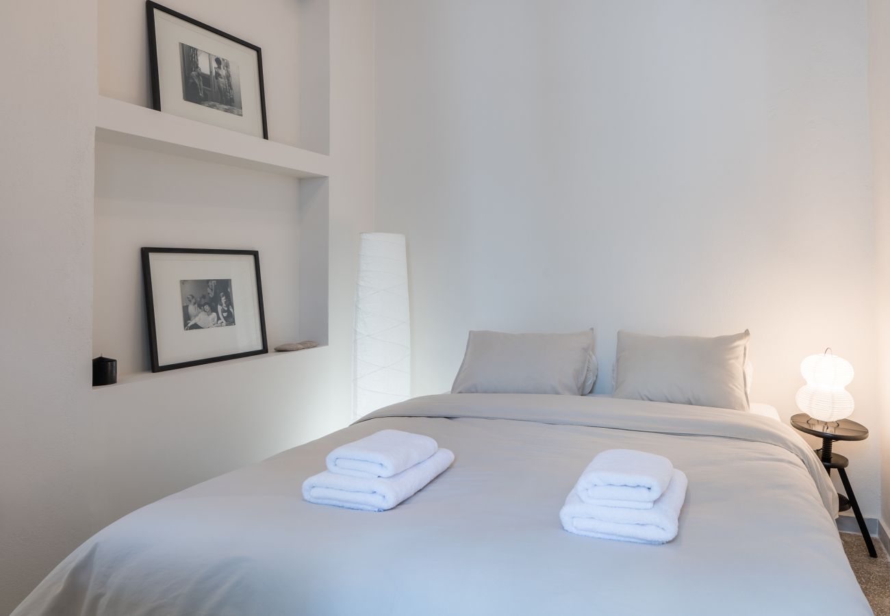 Apartment in Athens - Charlie – Timeless Charm & Modern Comfort