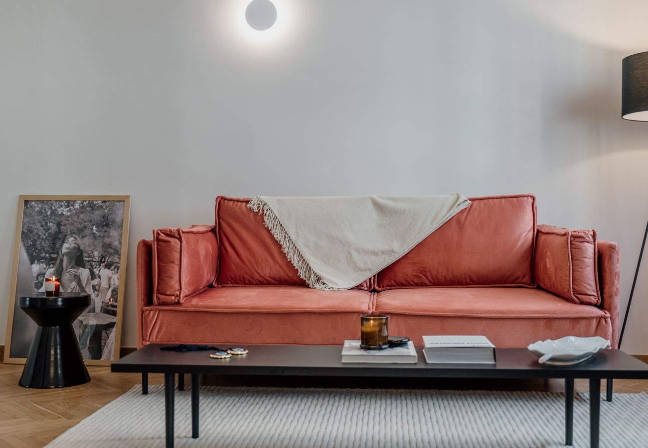 Apartment in Athens - Bella – La Dolce Vita in Grecia: A Retro Retreat in Exarchia