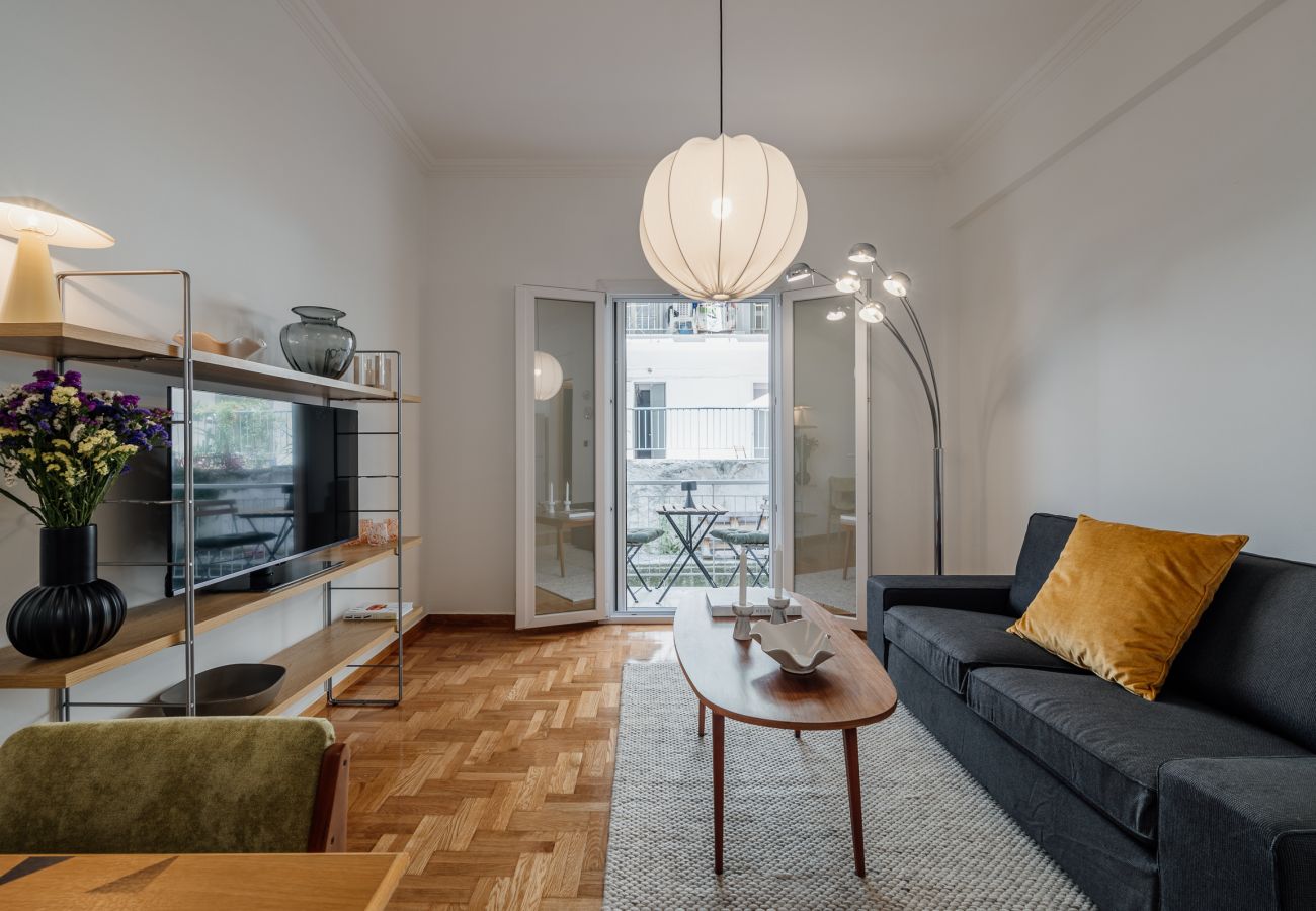 Apartment in Athens - Dylan- Luminous Downtown Chic