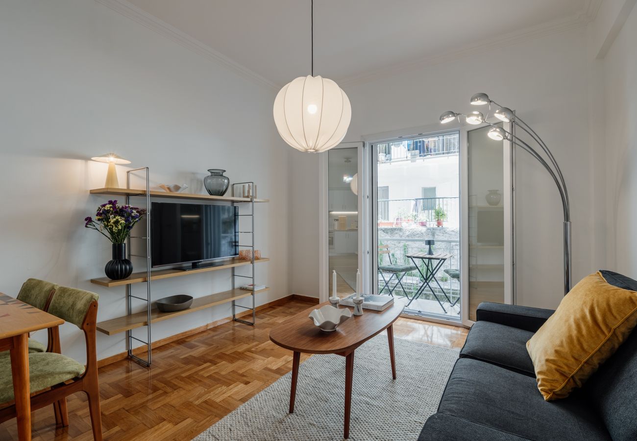 Apartment in Athens - Dylan- Luminous Downtown Chic