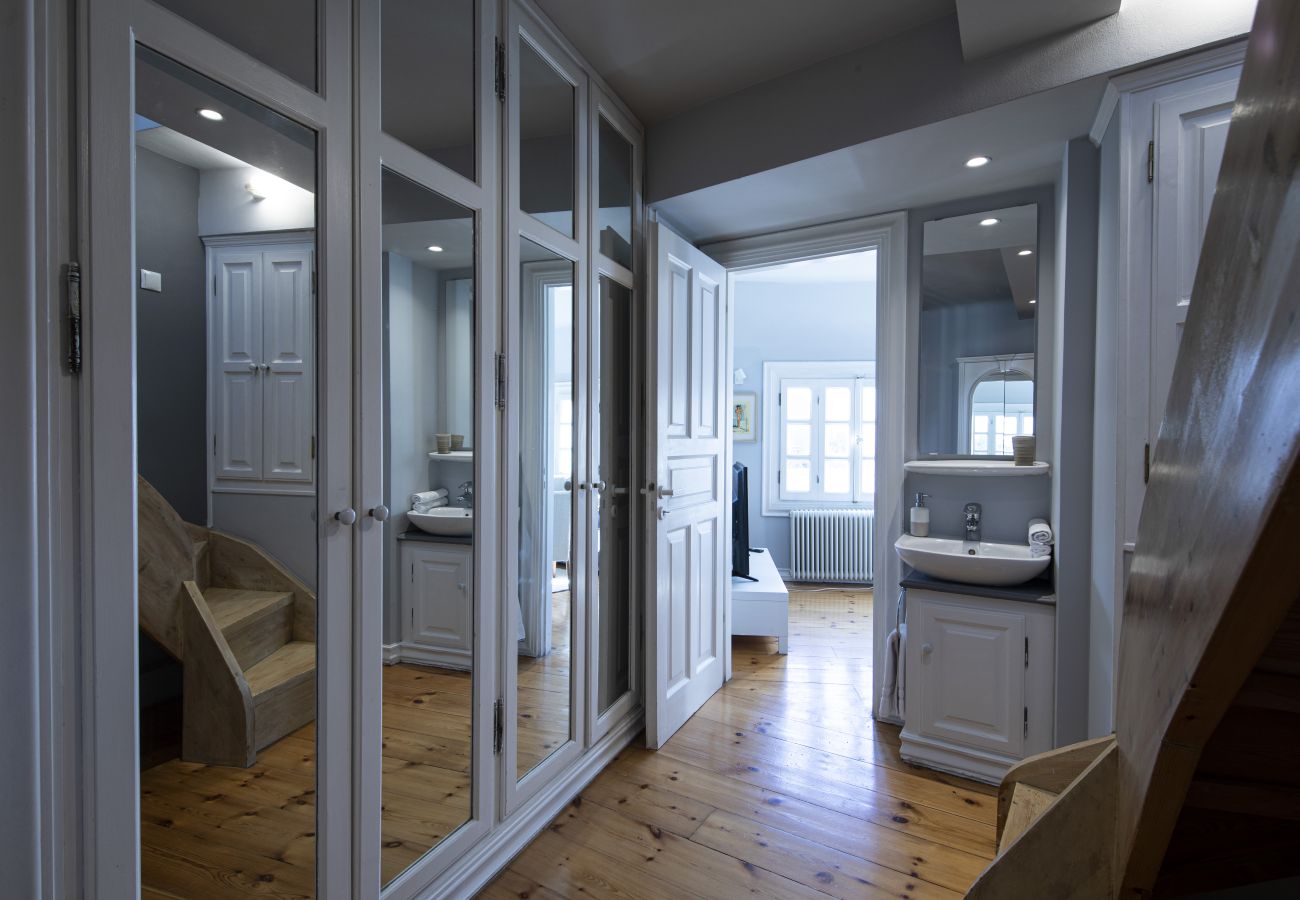 Apartment in Athens - Plaka