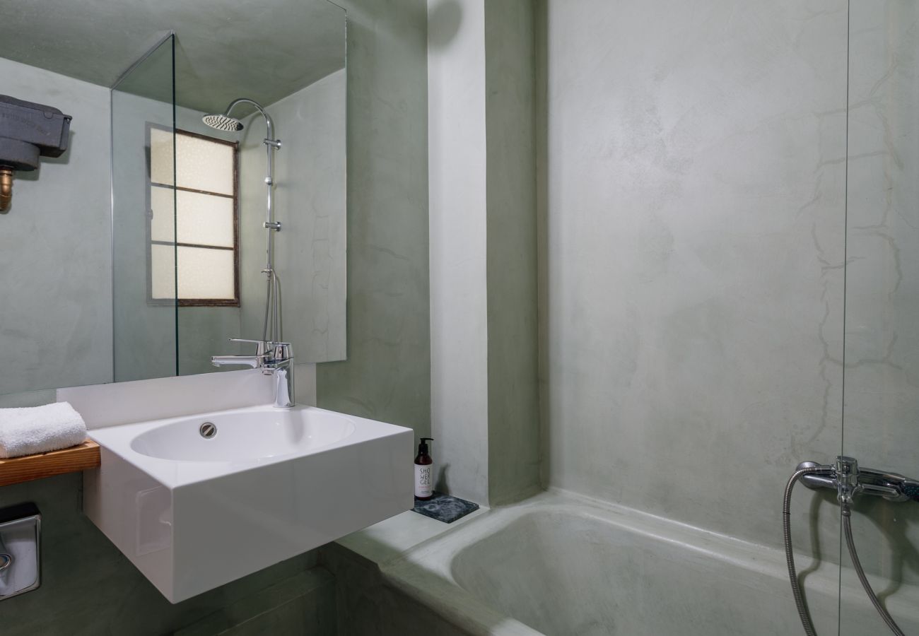 Apartment in Athens - Mo - Urban Minimalist Nest in Exarcheia