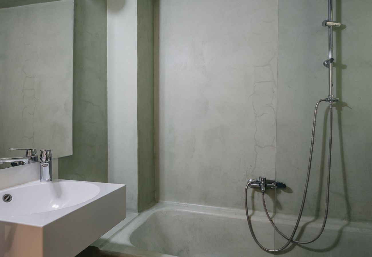 Apartment in Athens - Mo - Urban Minimalist Nest in Exarcheia