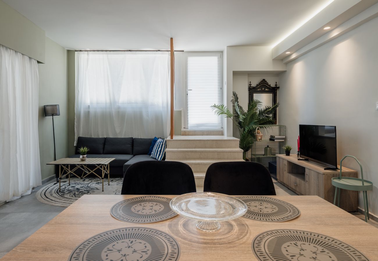 Apartment in Athens - Timfristou 13
