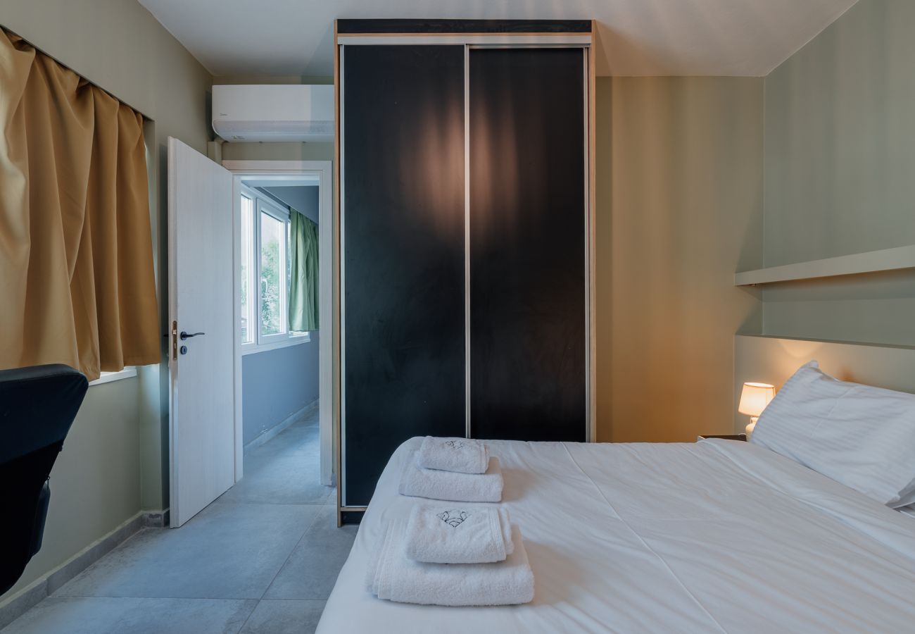 Apartment in Athens - Timfristou 13