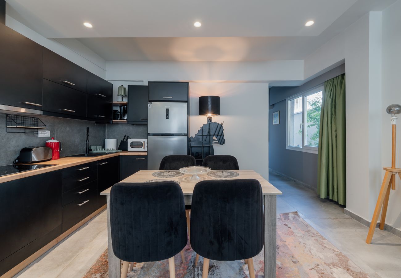 Apartment in Athens - Timfristou 13